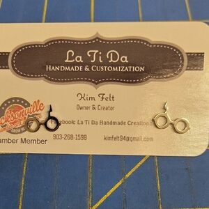 HARRY POTTER & DEATHLY Stud Earrings Silver Tone